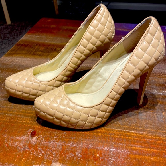 Bcbgeneration high heels - Picture 1 of 5
